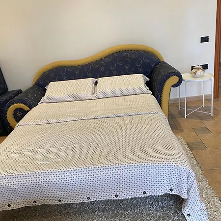Apartment Center M *